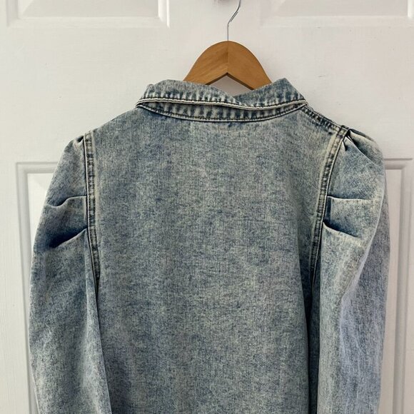Savana Jane Woman's Light Wash Denim Jacket Sz Lr - Picture 6 of 9